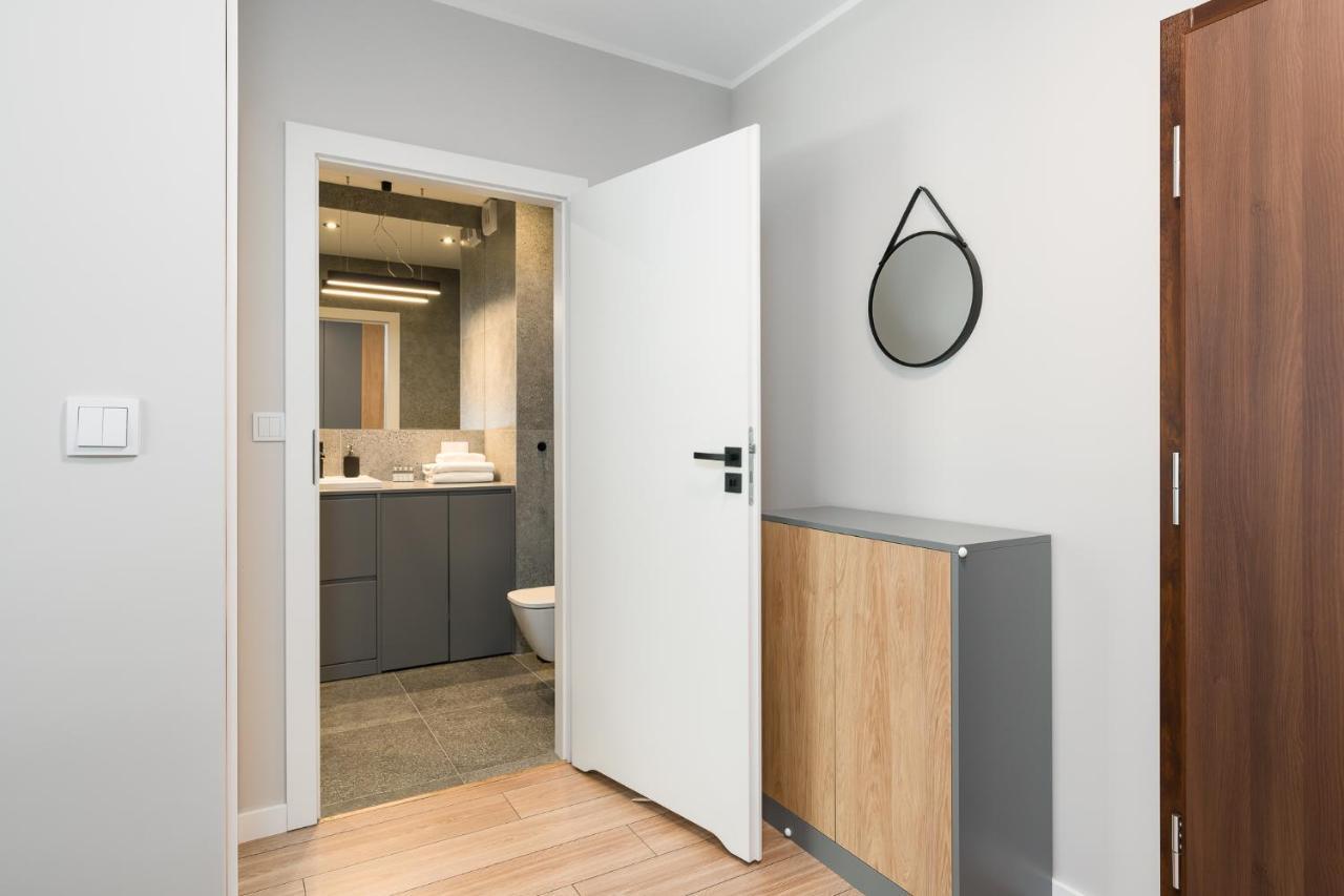 Bookowska Apartments Познан Екстериор снимка