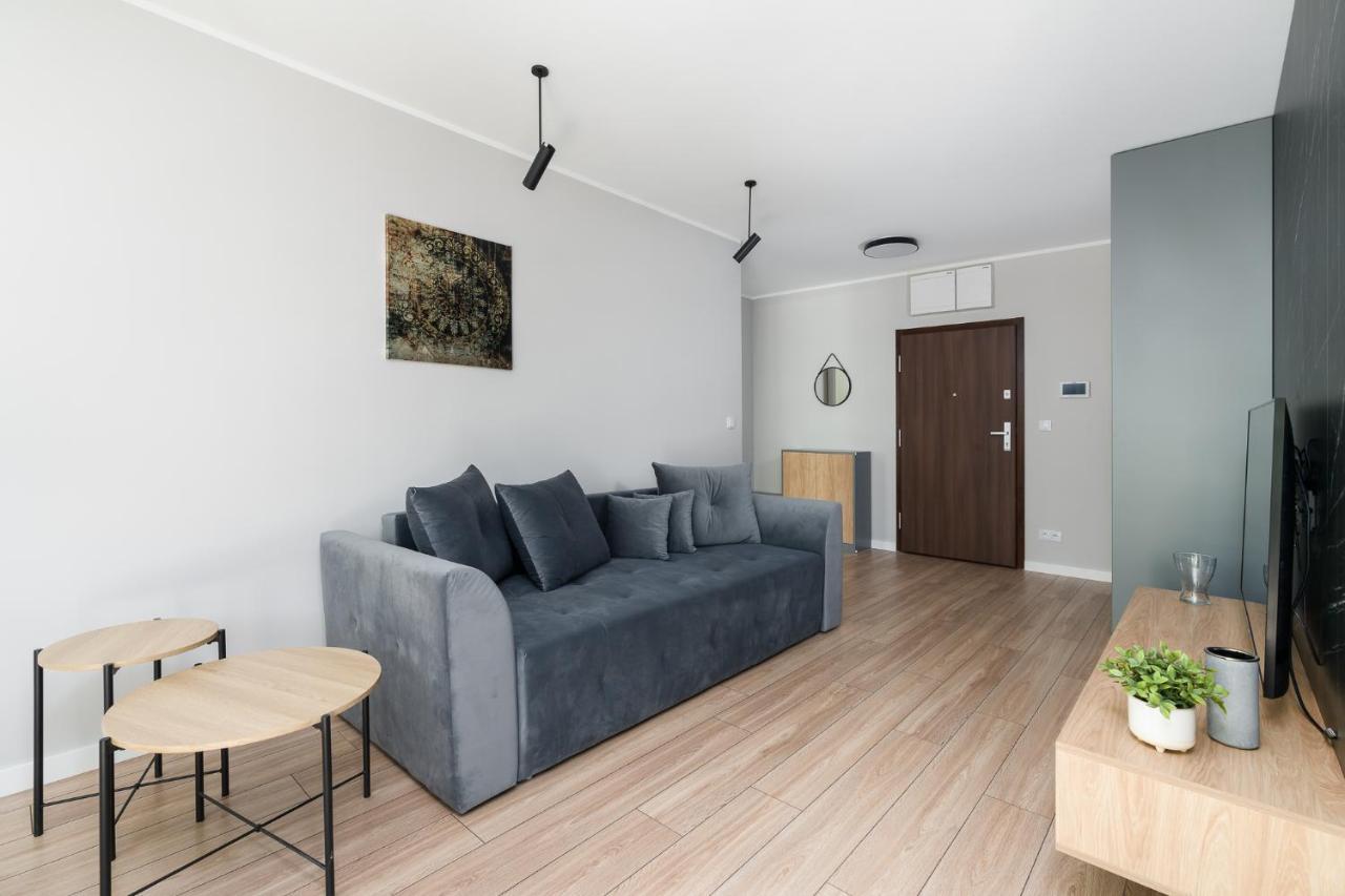 Bookowska Apartments Познан Екстериор снимка