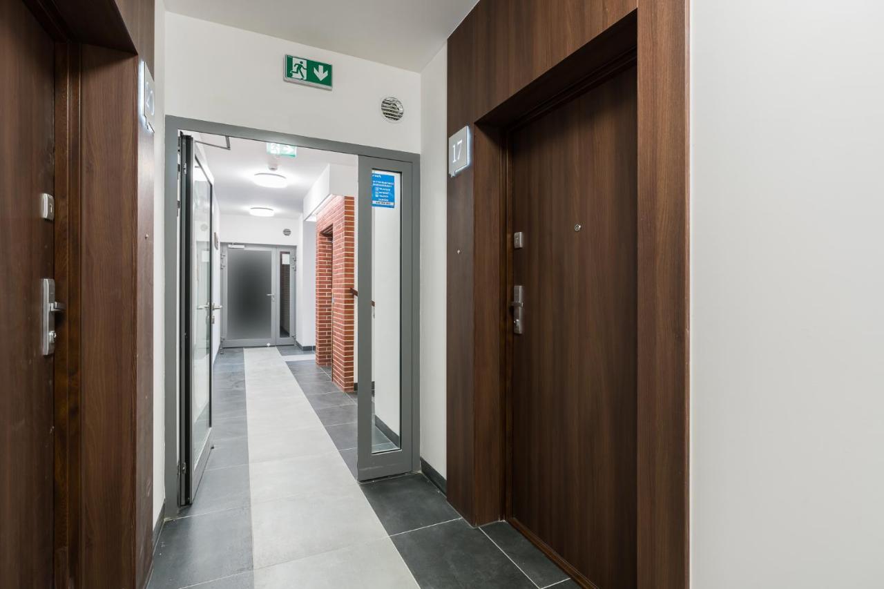 Bookowska Apartments Познан Екстериор снимка