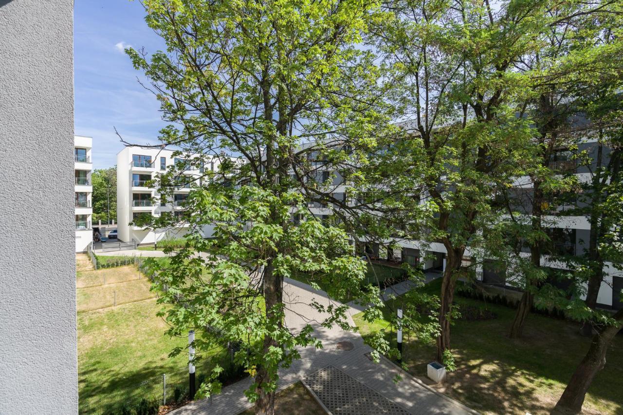 Bookowska Apartments Познан Екстериор снимка