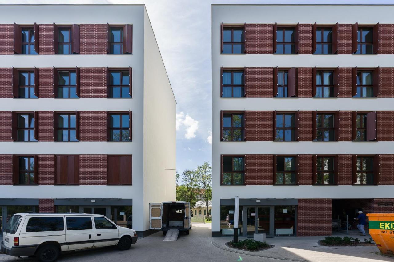 Bookowska Apartments Познан Екстериор снимка