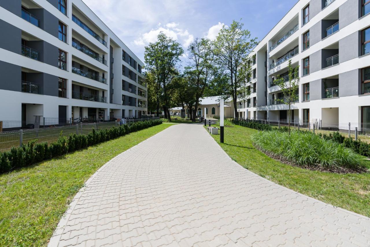Bookowska Apartments Познан Екстериор снимка