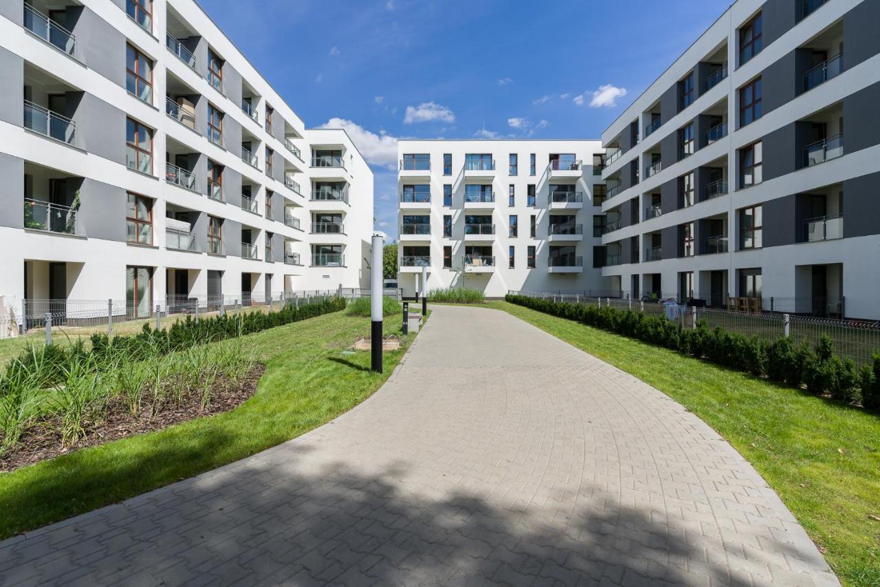 Bookowska Apartments Познан Екстериор снимка